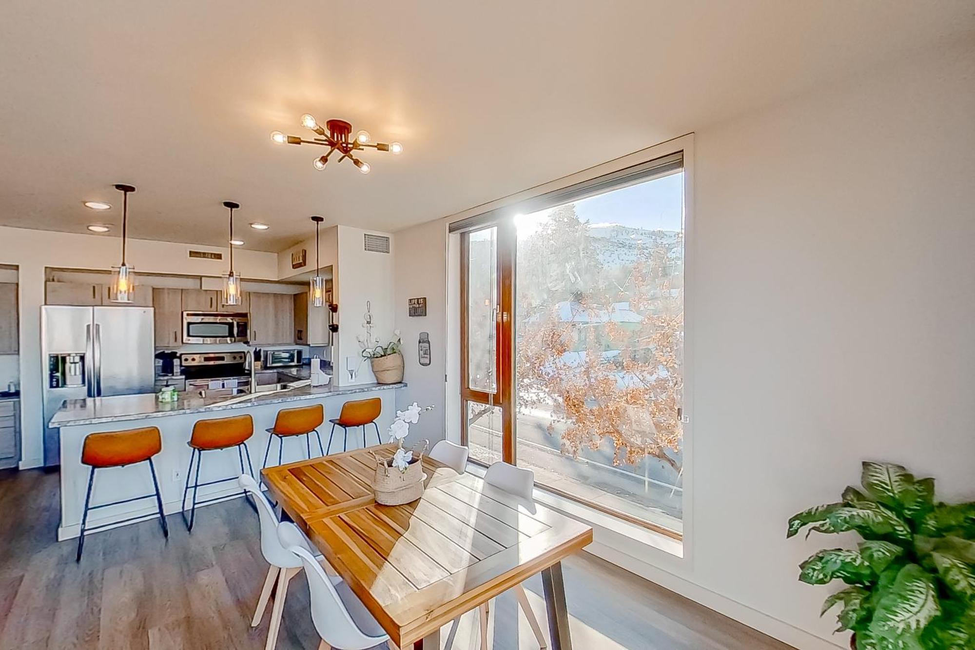 Chelan Resort Suites: Comfort By The Lake #201 Екстериор снимка